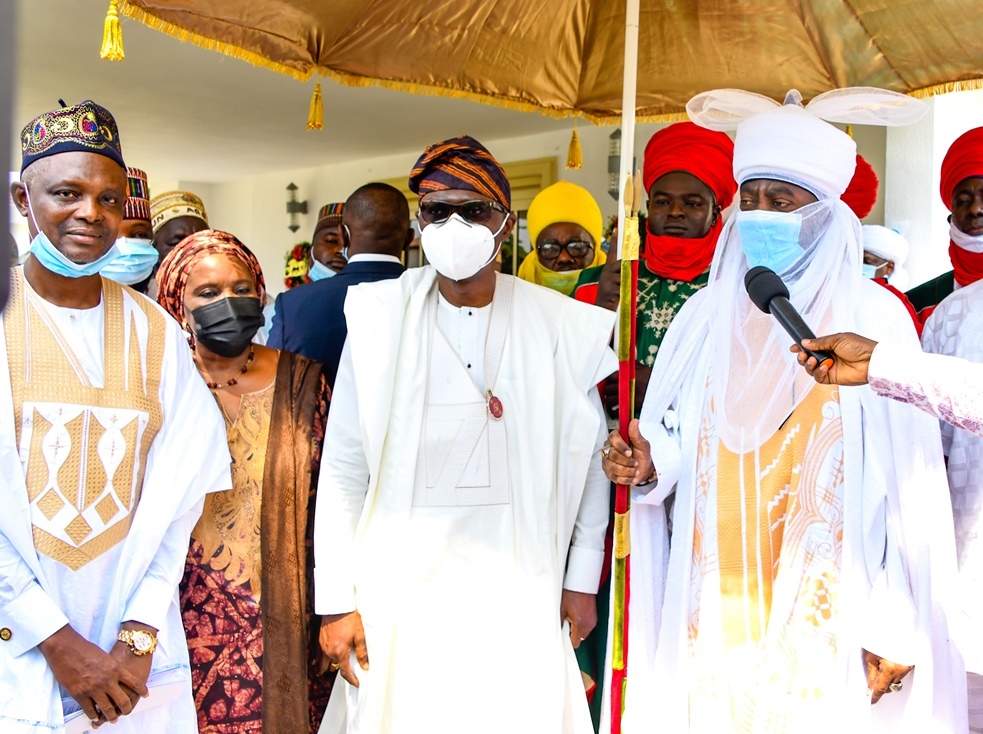 EMIR OF KANO SYMPATHISES WITH SANWO-OLU, OBA OF LAGOS OVER DESTRUCTION