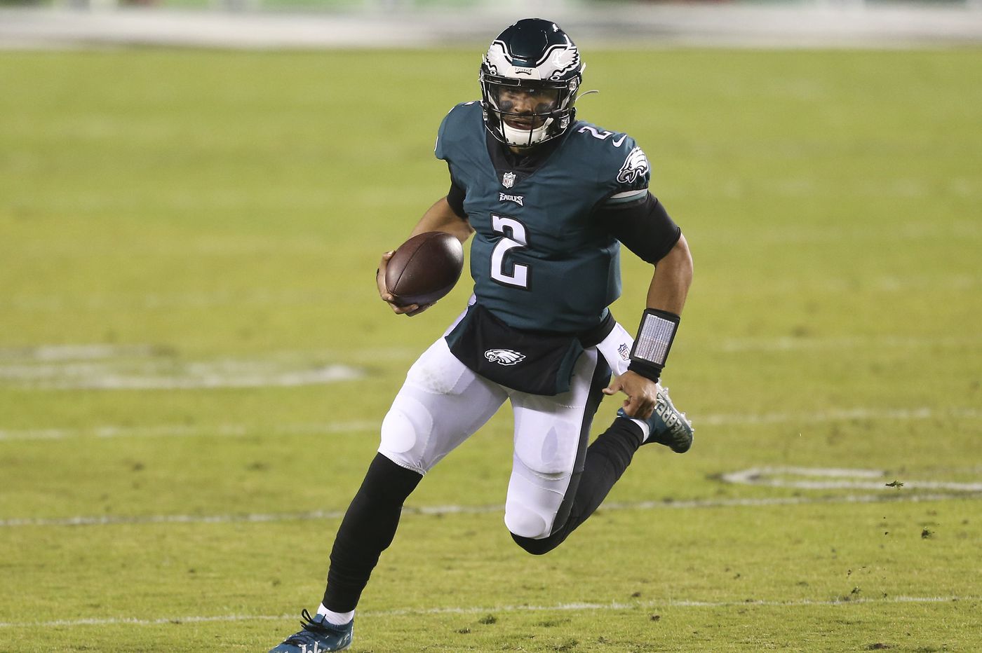 Nate Sudfeld Takes over From Jalen Hurts as Eagles quarterback