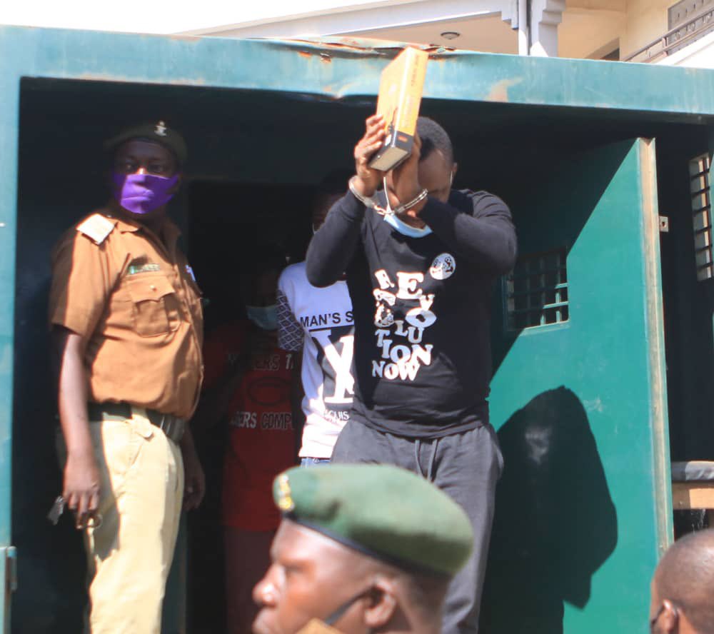 Sowore Arrives Abuja Court Again in Cuffs For Bail Hearing (Photos)