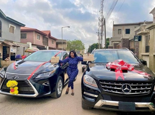 Actress Biodun Okeowo buys a car, gets another as a gift