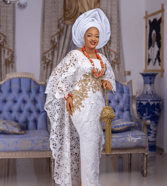 Oni Of Ife's Wife Visits Iginla, Describes Him As Quiet And Fiery On Altar