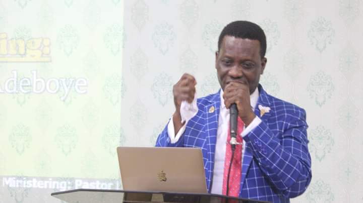 Pastor Enoch Adejare Adeboye, Wife and Members of The Redeemed Christian Church Of God are mourning. And this is not unconnected to the fact that Dare, one of the biological sons of Pastor Enoch Adeboye, the General Overseer of the Redeemed Christian Church of God, RCCG, is dead.He was 42.Dare who is the third son of Adeboye, died in his sleep on Wednesday, May 5th, 2021 in Eket, Akwa Ibom State, where he was based with his family.Confirming the death, the spokesman of the church, Pastor  Pastor Olaitan Olubiyi said "Dare Adeboye died in his sleep.He however added that details and circumstances surrounding the unexpected death are still sketchy.He promises to make an official statement before the end of Thursday. The deceased, who was assistant Pastor in charge of Region (Youth) 35, had ministered the previous day and had returned home to sleep from which he passed on. Pastor Olaitan Olubiyi, the Head of Media and Public Relations, RCCG, Pastor Olaitan Olubiyi, confirmed the death of Dare to Punch newspapers.Reportedly, he said, “It is true. The incident happened in Eket where he was based. I don’t have the details for now. Maybe before the end of today, we will issue a statement. The younger Adeboye was neither sick nor on medication when the tragic incident happened.”When Dare marked his 42nd birthday in June last year (he would have been 43 in June 2021), Pastor Adeboye described him as his first miracle child. He wrote on his Facebook page then: “Our first miracle child. We pray that God will keep his miraculous working power in your life and all those who need a miracle today, will use you as a point of contact for their own in JESUS name. (Amen) love from Dad, Mom, and the whole Adeboye dynasty.”