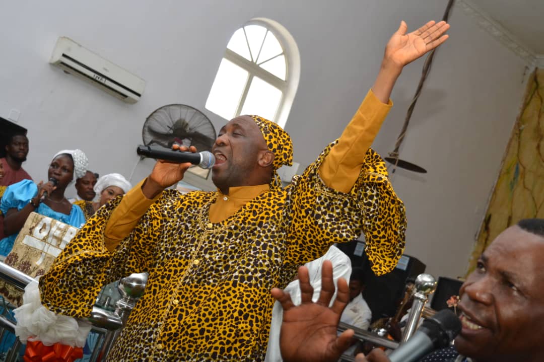 Primate Ayodele Entitle Women With N7 Million In His Church.