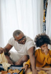 7 SIMPLE TIPS ON RELOCATING TO A NEW NEIGHBOURHOOD