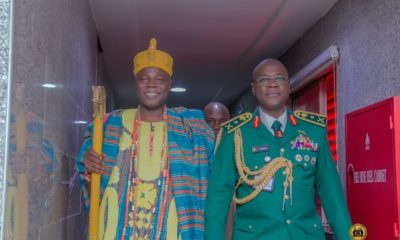 NIGERIAN ARMY CHIEF, FARUK YAHAYA HOSTS OLOWU KUTA