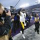 Roethlisberger's Steelers squeak into playoffs