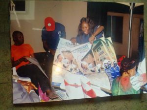 Dr Korede Oluwatosin Reaches out To People