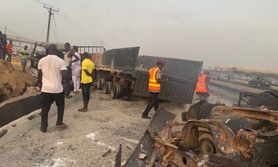 LEKKI-EPE EXPRESSWAY CRASH: AVOID WRONGFUL OVERTAKING