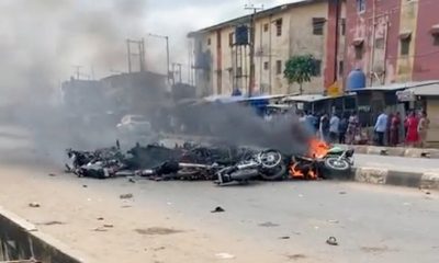 Mob Burns Bikes After Fatal Accident At Jakande Estate, Isolo, Lagos