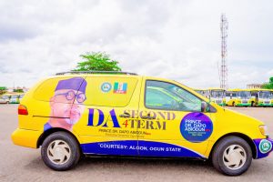 2023: Ogun Central APC, ALGON donate 13 SUVs, 10 motorcycles to Gov Abiodun