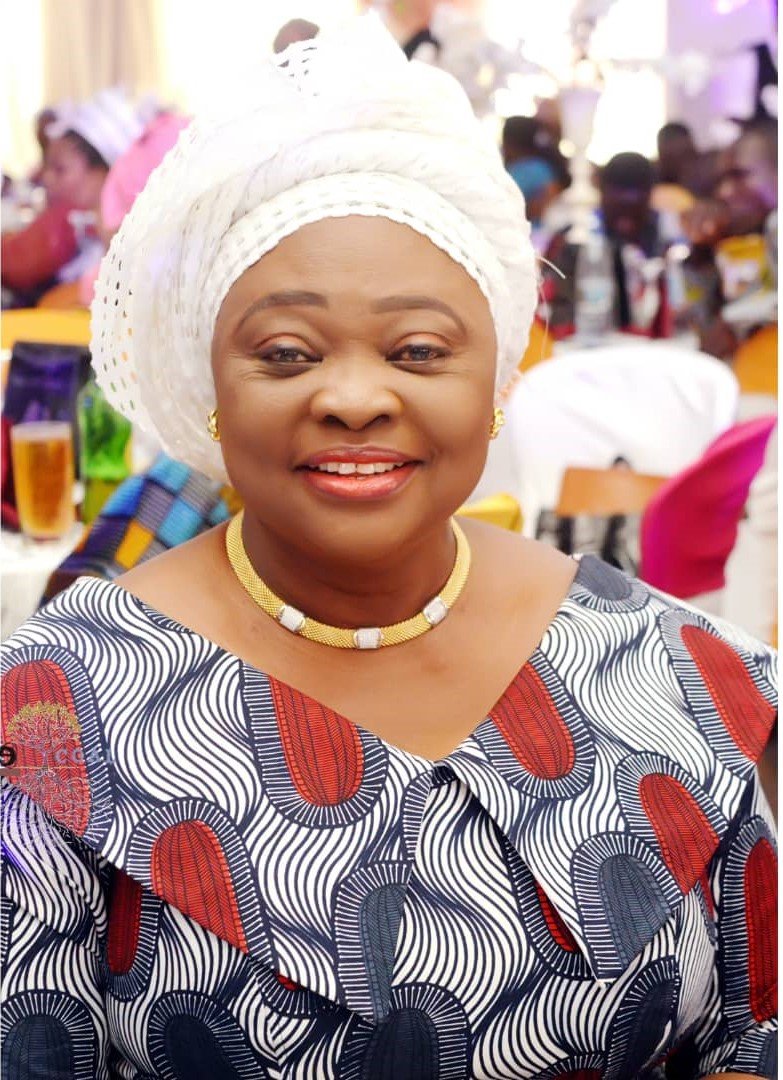 Lagos Commissioner of Commerce, Lola Akande, Oba Olusegun Awokoya, Oloja of Epe, Oba Kamarudeen Animashaun, Others In Alleged Land Grabbing Mess