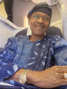 UCH CMD Commends Hon. Lanre Laoshe for giving diesel to UCH.