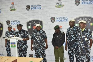 POLICE DISMISSES, DE-KITS POLICE INSPECTOR IN VIRAL VIDEO