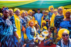 Abiodun commissions Arepo-Journalists Estate Road