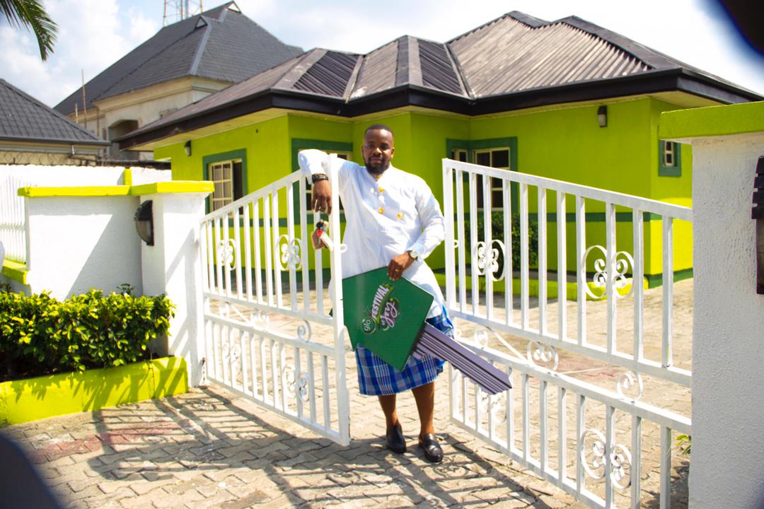 Excitement as Port Harcourt Lawyer wins house in Glo Festival of Joy promo