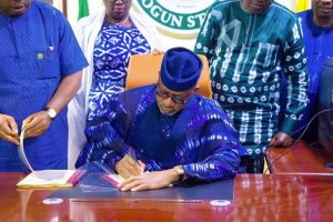 Ogun; Abiodun signs N472bn 2023 budget into law