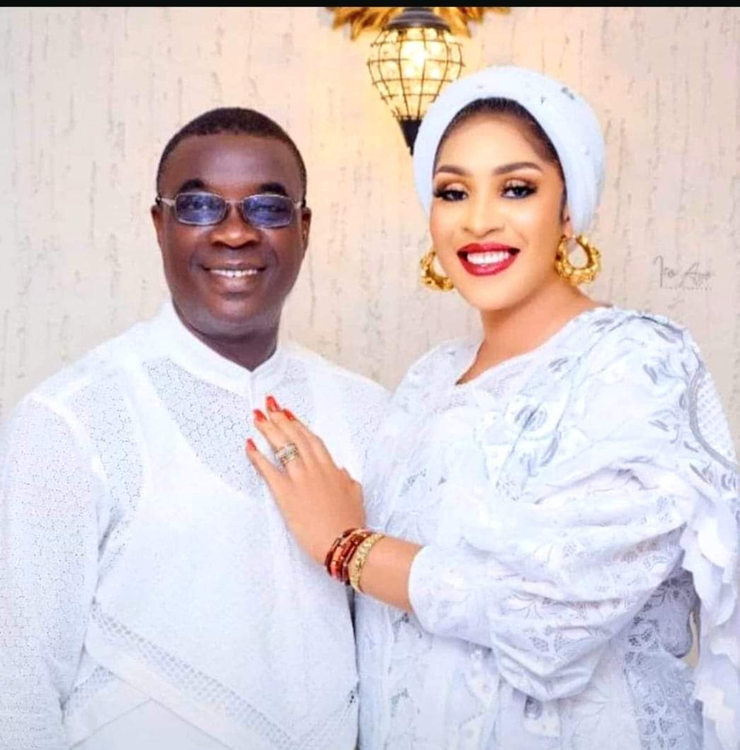 K1, EMMANUELLA SHOOT DOWN RUMOUR OF CRISIS IN THEIR MARRIAGE