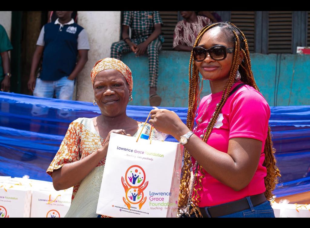 Lawrence Grace Foundation Holds Multi-Empowerment Scheme In Ibadan, Seeks Support For Widows, Indigent Students
