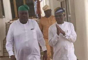 Why President Tinubu Met With Woke, Makinde,Ibori President Bola Tinubu has met with the Oyo State Governor, Seyi Makinde, Rivers and Delta States former governors, Nyesom Wike, and James Ibori, behind closed doors. It was gathered that the essence of the meeting was to celebrate with him after his swearing in and to discuss how they could benefit from the administration. Aside from Makinde, Wike and Ibori have left public offices and would be aiming to at least secure appointments for their loyalists even if they do not want to serve under Tinubu’s government. Report had it that the three men arrived at the Villa on Friday at about 4.20 pm and were immediately led into the premises to meet with the president’ at his office. Of the three men, two, Makinde and Wike, were members of the Peoples Democratic Party (PDP), but they both worked for the election of Tinubu as president candidate of the All Progressives Congress (APC). The meeting came hours after the President announced the appointment of Speaker of the House of Representatives, Femi Gbajabiamila, as his Chief of Staff and Benue State former Governor, George Akume as the Secretary to the Government of the Federation (SGF), ending speculation over his choice on aides. The meeting came days after Ibori indicated plans to lead some South South PDP members to the APC after party leaders aligns with Tinubu who won on the platform of the All Progressives Congress, APC