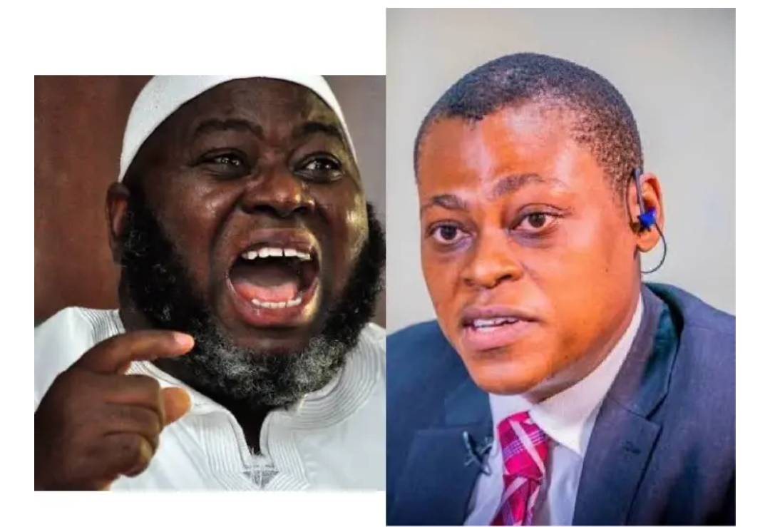 In a live video Alhaji Asari Mujahid Dokubo made in the mid hours of today, he spoke about Rufai Oseni, a broadcaster for Arise News. The Kalabari kingdom's chief said, "Rufai Oseni, stop talking to me anyhow on national television and don't ever call me a militant again. You know my full name - Asari Mujahid Abubakar Dokubo - don't ever add militant to it. Your television station was not known before until you started espousing several propagandas." Speaking further, Alhaji Asari Mujahid Dokubo said, "I don't know what gives Rufai Oseni the audacity to talk to people anyhow. He is an ordinary television broadcaster that has built a larger than life image of himself. He boasts and calls anyone any name. I don't know how much he receives as salary that is giving him such arrogance." Lastly, Alhaji Asari Mujahid Dokubo said, "the fact is that I can also speak the English Rufai Oseni is speaking. If I choose to, I can also become a television broadcaster like him. I will never call him a journalist because, to me, he was never one."