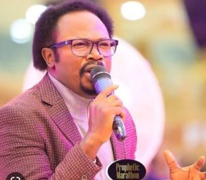 Prophet Iginla Releases Prophetic Warning to World Leaders, Akpabio, Airlines In New Videos