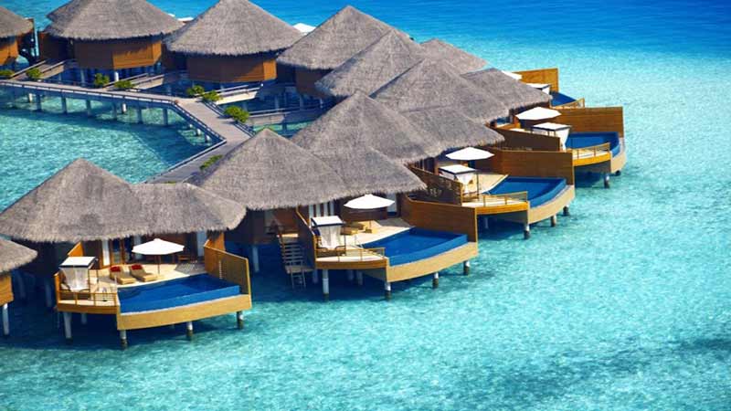 5 Reasons To Visit Maldives