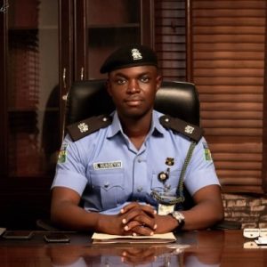 

SP Benjamin Hundeyin Advises Ladies Who Send Nudes To Their Lovers

