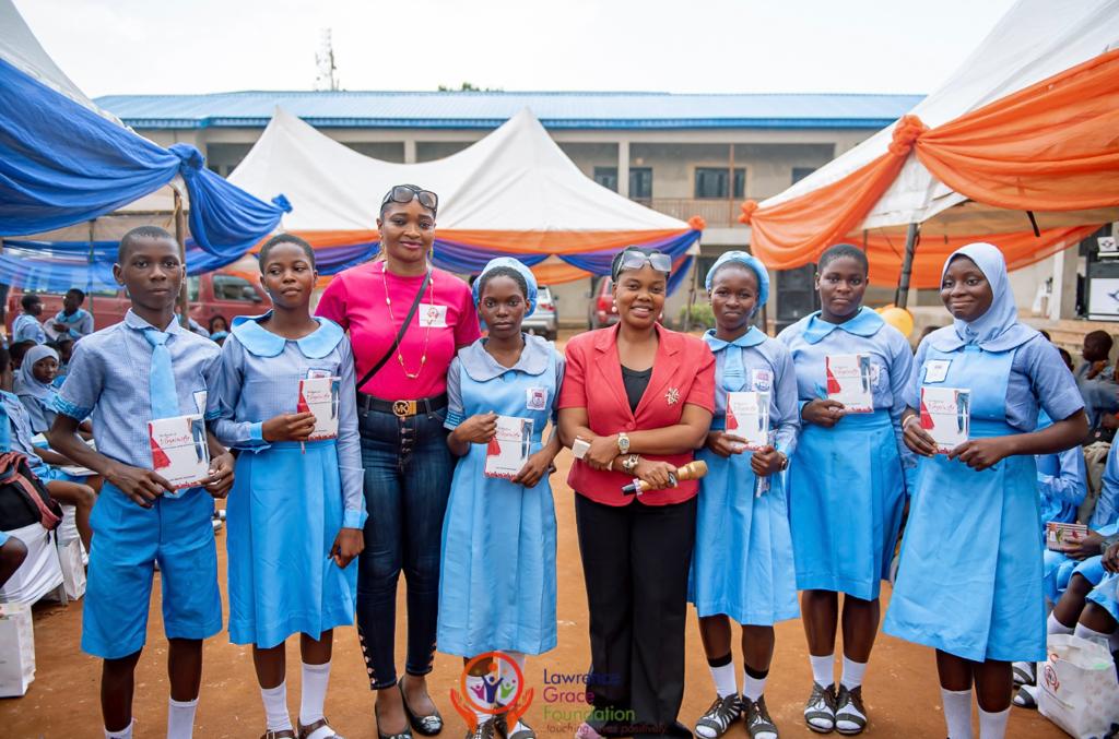 *Foundation Empowers Lagos State Students With Learning Materials*