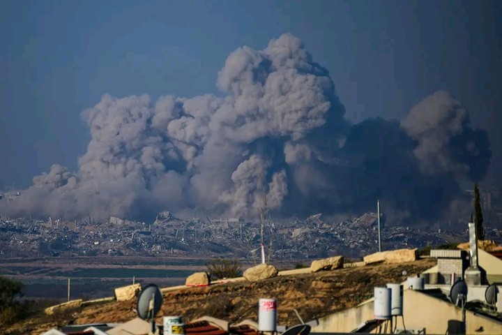 New Israeli Airstrikes Killed At Least 32 People And Injured Dozen (Photo)