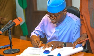 APC-USA DRUMS SUPPORT FOR GOV AIYEDATIWA, CONGRATULATES ADELAMI & OLUWATUYI