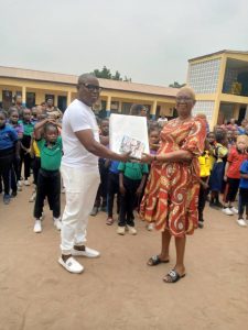 Foundation gifts widows cash

By Ifeoma Ikem