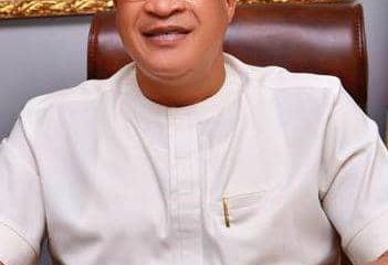 DR (BARR) AMAECHI OKWUOSA: CHAMPIONING PHILANTHROPIC RESPONSIBILITY BY CHINEDU NSOFOR