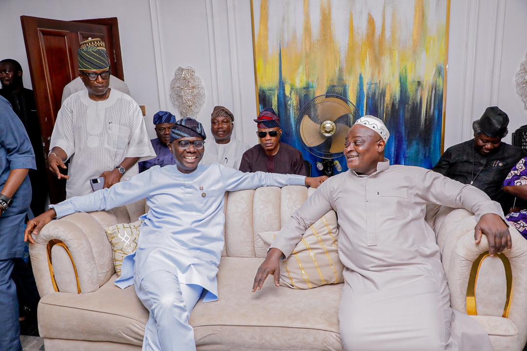 Sanwo-Olu, Cabinet Members Visit Obasa Over Father's Demise
