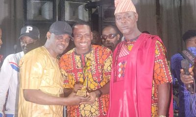 Popular Gospel Singer, Oba Ara Bags Icon of music award from MAAN