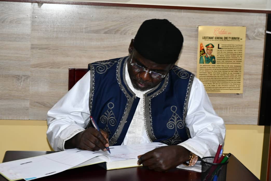 Buratai tasks Army War College alumni on strategic Collaboration, Policy Influence