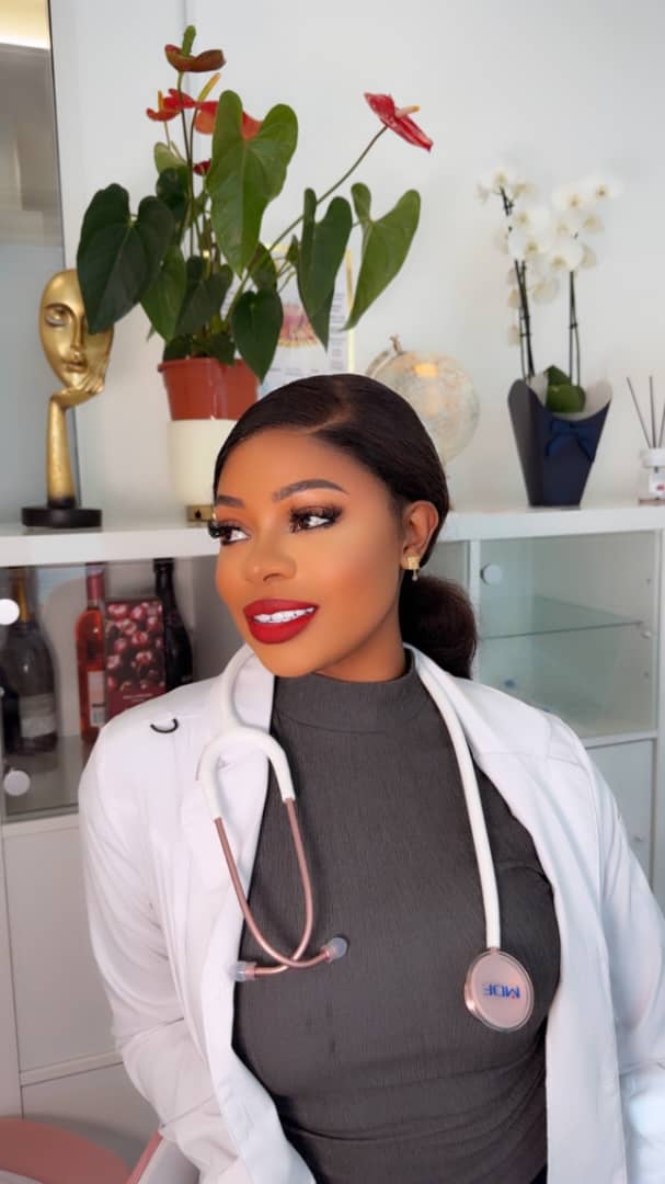 LuxeNurse Clinic Expands to Nigeria, Bags Prestigious GAB Award
International healthcare firm, LuxeNurse Clinic has announced the opening of its second branch in Lekki, Lagos, marking a significant milestone in its international expansion.
The clinic’s founder, Princess Adekemi Martin, has simultaneously been recognized with the GAB (Gathering of Africa’s Best) Award, a distinguished accolade celebrating exceptional individuals and businesses that uplift the UK, Africa, and the global black community.
The GAB Awards highlight outstanding achievement, leadership, and impact across healthcare, entrepreneurship, arts, community development, and innovation.
This recognition places Princess Adekemi Martin among the influential leaders shaping the future of healthcare, wellness, and entrepreneurship on a global scale.
According to Princess Adekemi Martin, “receiving this award is a blessing and an honour. When I started this journey, I simply wanted to create a space where luxury truly meets care—a place where people feel safe, valued, and confident. This dream began in my home, and within a year I opened my first clinic in the UK. In that same year, God made it possible to expand and open another clinic in Lagos, Nigeria. This award reminds me that consistency, courage, and God’s grace always win. I am grateful to the GAB Awards team, my clients, my supporters, and everyone who believes in the LuxeNurse vision.”
Founded in 2024, LuxeNurse Clinic operates under the philosophy "Luxury Meets Care”, combining advanced medical expertise with premium aesthetic and wellness services.
What began as a vision within Princess Adekemi’s home has rapidly evolved into an international dual-branch business, offering medical-grade IV therapy, vitamin drips, weight-loss injections, body contouring, fat-dissolving treatments, skin boosters, and a range of aesthetic procedures trusted by clients across the UK and Nigeria.
The UK branch of LuxeNurse Clinic is located at Dartford, London, while the Nigerian annex is situated at Lekki, Lagos.
