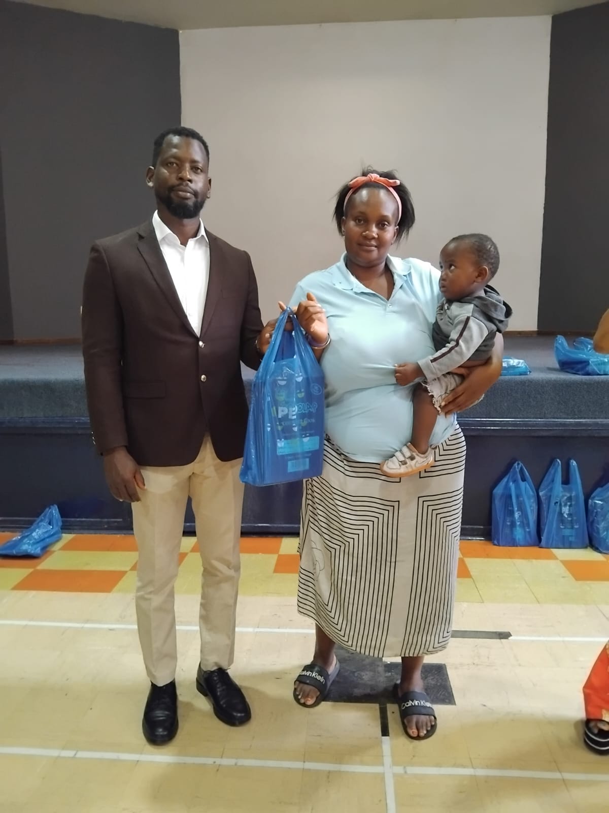 Back to School Initiative by Hon. Ekos Akpokabayen Enters Second Phase "Bringing Hope to Inner-City Families in Johannesburg." By George Omagbemi Sylvester | Published by SaharaWeeklyNG