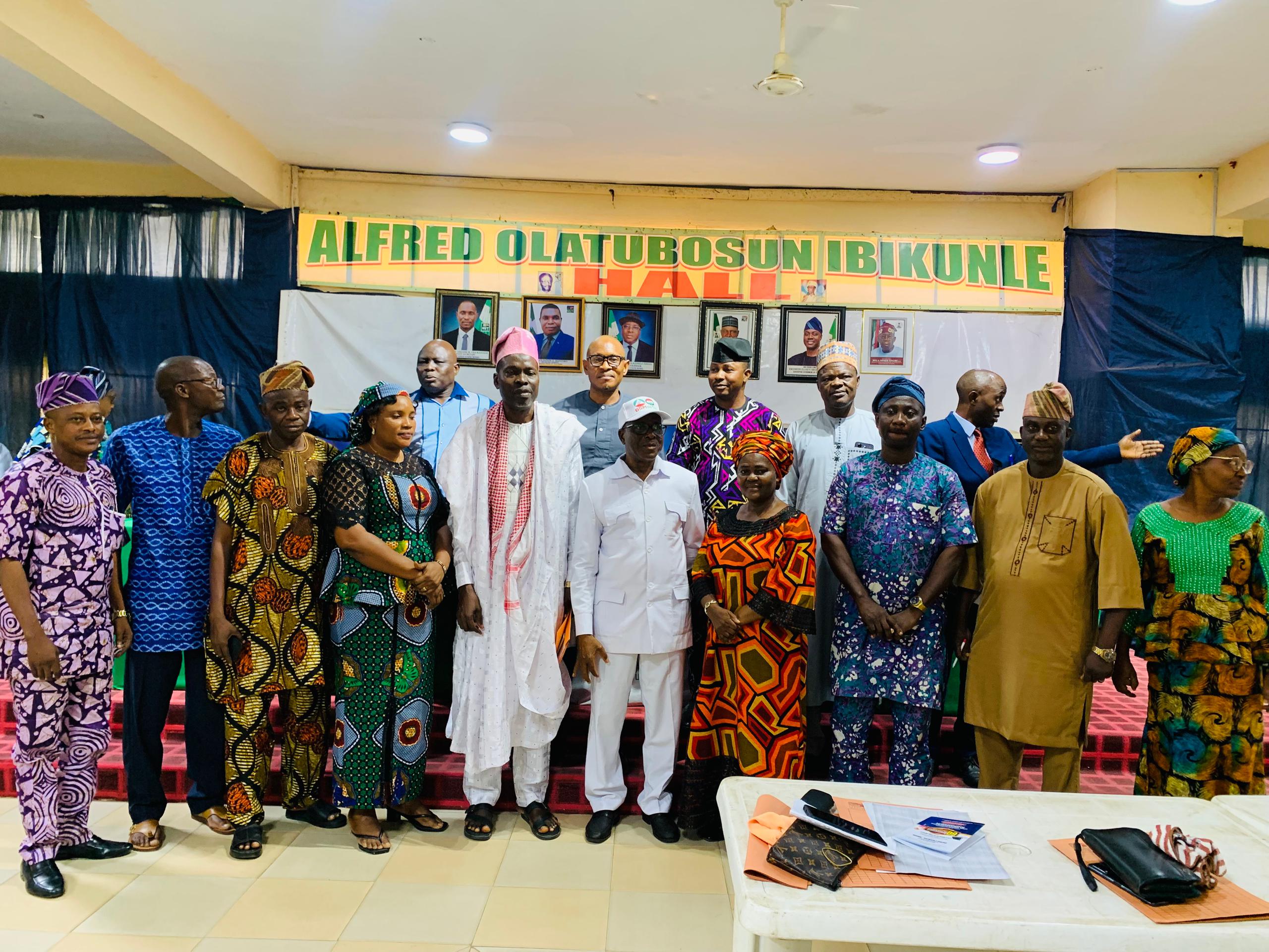 Oyo Teachers Hold Solemn Assembly, Pray for Peace, Security*