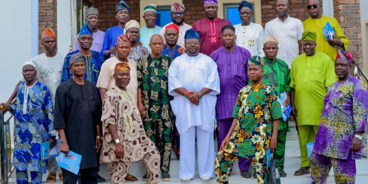 Ajadi Seeks G-22 Backing for 2027 Governorship Bid, Pledges Unity and Inclusive Leadership