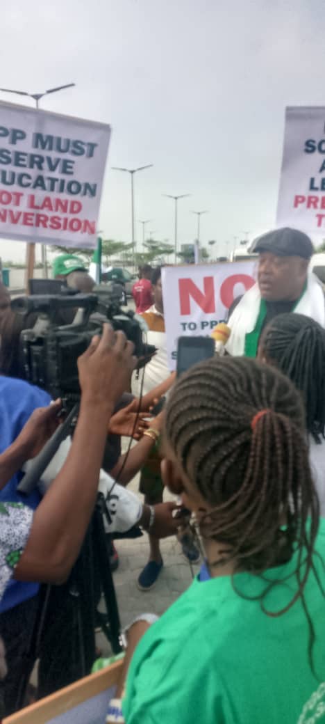 "A Heritage Under Siege": Thousands of Unity School Alumni Protest in Lagos, Abuja and Kano over Controversial FGC KANO Land Swap in