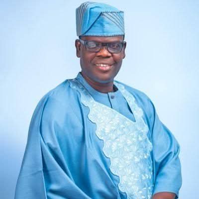 *Oselu Tiwa nTiwa Endorses Oriyomi Hamzat for Oyo Governorship* A sociopolitical support group in Oyo State, Oselu Tiwa nTiwa, has declared its support for Alhaji Oriyomi Hamzat as the authentic governorship candidate of the Accord Party ahead of the forthcoming governorship election in the state. The group made its position known in a statement jointly signed by its President, Mr. Adewale Oluwaseyi and Secretary, Alh. Adebayo Oyewole, on Thursday, describing Hamzat as a grassroots figure with strong connection to the people and a track record of humanitarian interventions across Oyo State. According to the group, the endorsement followed what it described as careful observation of Hamzat’s leadership qualities, compassion and dedication to the welfare of ordinary citizens. “Oriyomi Hamzat has consistently demonstrated empathy, courage and selfless commitment to humanity. Through his numerous interventions in the lives of ordinary citizens, he has become a symbol of hope to many families and communities,” the statement read. Oselu Tiwa nTiwa also appealed to the national leadership of the Accord Party to prioritise the long-term future and electoral growth of the party in its decision-making process. The group noted that Hamzat’s candidacy presents an opportunity for the party to strengthen its grassroots support base and expand its political relevance across Oyo State. “We respectfully appeal to the National Leadership of the Accord Party to look beyond immediate political calculations and consider the bigger picture, the future growth, stability and electoral success of the party in Oyo State and beyond,” the statement added. The group further expressed confidence in the leadership of the party, saying it believes the party’s national officers and stakeholders would take decisions that reflect fairness, inclusiveness and the collective interest of members. While calling on party loyalists to remain calm and united, Oselu Tiwa nTiwa said continued consultations among stakeholders would help strengthen the Accord Party ahead of the election. Signed: Alh. Adebayo Oyewole, Secretary.